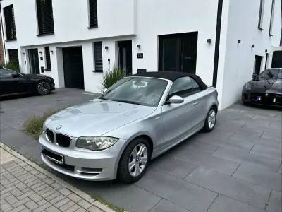 Gebraucht BMW 118 Cabriolet 143 PS (105 kW) 2008 Silber Cabrio