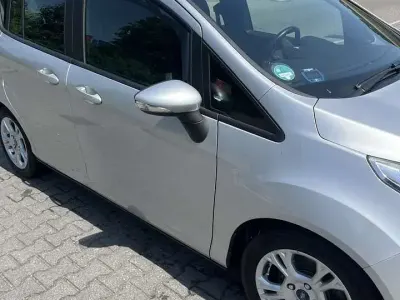Gebraucht Ford B-MAX SYNC Edition 101 PS (74 kW) 2014 Van / Kleinbus
