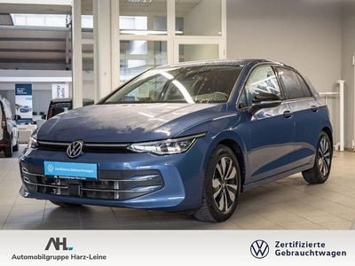 Gebraucht VW Golf VIII Goal 150 PS (110 kW) 2025 Blau Limousine