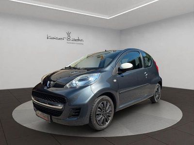 Gebraucht Peugeot 107 Urban Move 68 PS (50 kW) 2011 Grau Kleinwagen