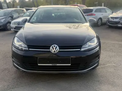 Second-hand VW Golf VII Highline 140 CP (102 kW) 2013 Negru Berlinǎ