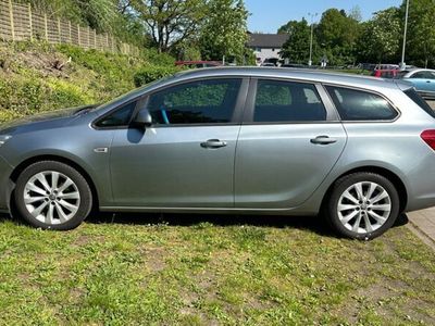 gebraucht Opel Astra Sports Tourer 1.3 CDTI Selection Selection