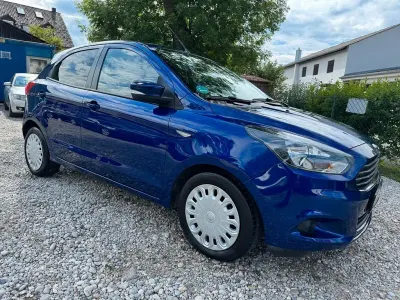Gebraucht Ford Ka Plus 86 PS (63 kW) 2018 Blau Kleinwagen