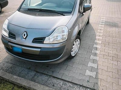 Gebraucht Renault Modus 65 PS (47 kW) 2009 Grau Van / Kleinbus