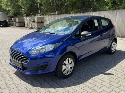 Gebraucht Ford Fiesta Ambiente 60 PS (44 kW) 2014 Indicblau metallic Kleinwagen