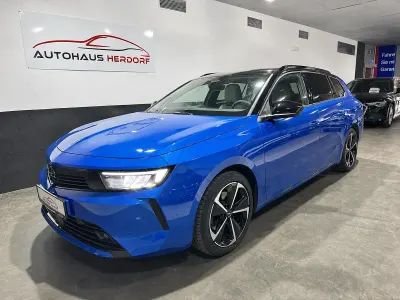 Gebraucht Opel Astra 131 PS (96 kW) 2024 Blau Kleinwagen
