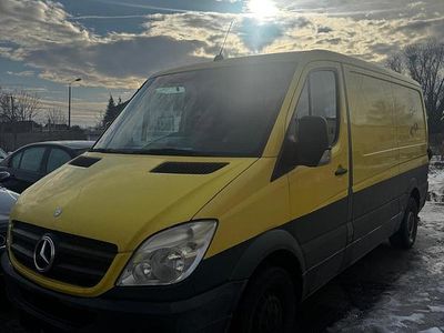 Gelb Gebraucht 2007 Mercedes Sprinter Van | 4.499 €