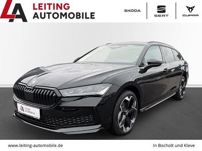 Neu Skoda Superb SportLine 150 PS (110 kW) 2026 Schwarz Kombi