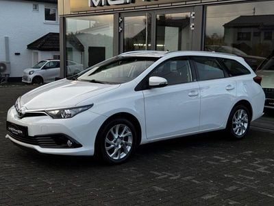 Toyota Auris Touring Sports