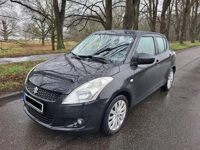 Gebraucht Suzuki Swift Comfort 94 PS (69 kW) 2013 Schwarz Kleinwagen