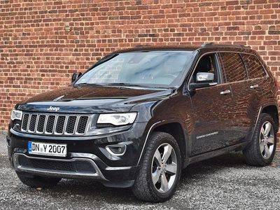 Gebraucht Jeep Grand Cherokee Overland 250 PS (183 kW) 2016 Schwarz SUV