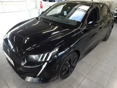 Gebraucht Peugeot e-208 GT 100 kW (136 PS) 2023 Schwarz Kleinwagen