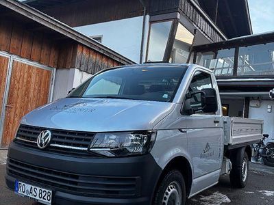 Silber Gebraucht 2017 VW Transporter Van | 16.800 €