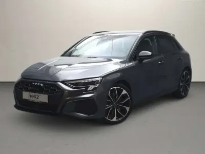 Gebraucht Audi S3 Sportback Business 310 PS (228 kW) 2022 Daytonagrau perleffekt Kleinwagen