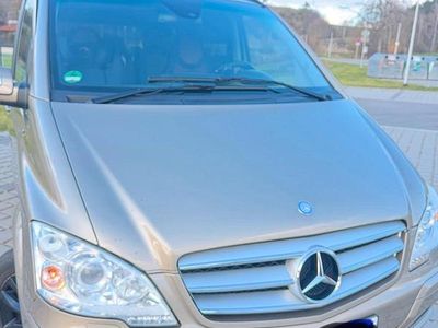Usata Mercedes Viano 224 CV (164 kW) 2011 Andere farben Monovolume