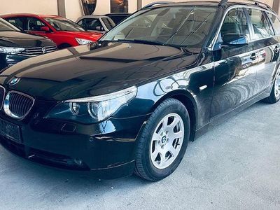 Usata BMW 525 177 CV (130 kW) 2004 Nero Station wagon