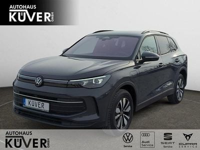 Neu VW Tiguan Life 204 PS (150 kW) 2026 Grau SUV