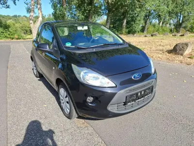 Gebraucht Ford Ka Champions Edition 69 PS (50 kW) 2012 Midnightschwarz metallic Kleinwagen