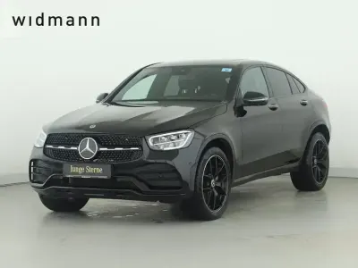 Używany Mercedes GLC300 AMG 245 KM (180 kW) 2023 Czarny Coupe