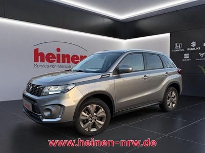 Gebraucht Suzuki Vitara Comfort 129 PS (94 kW) 2023 Galactic gray SUV