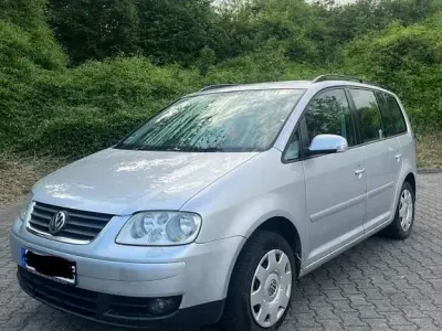 Gebraucht VW Touran Basis 102 PS (75 kW) 2004 Silber Van / Kleinbus