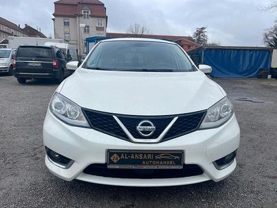 Gebraucht Nissan Pulsar Tekna 116 PS (85 kW) 2014 Weiß Kleinwagen