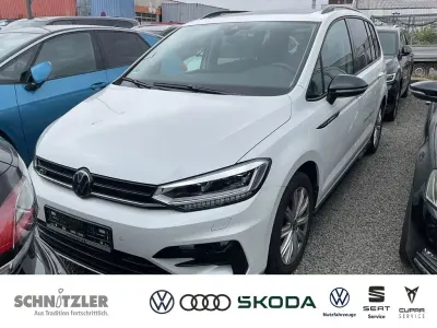 Gebraucht VW Touran Highline 150 PS (110 kW) 2025 Weiß Van / Kleinbus