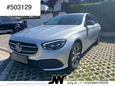 Gebraucht Mercedes 300 265 PS (194 kW) 2021 Hightechsilber metallic (metallic) Limousine