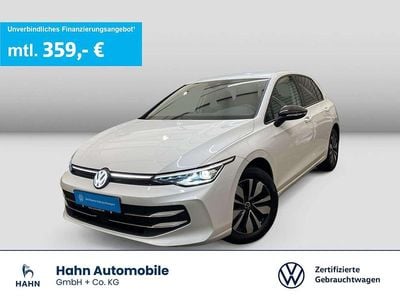 Gebraucht VW Golf VIII Goal 150 PS (110 kW) 2025 Oryxweiß perlmutteffekt Limousine