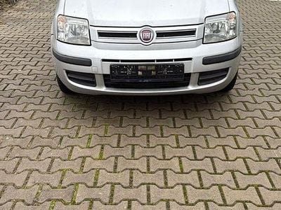 Silber Gebraucht 2010 Fiat Panda Kleinwagen | 2.600 € (Fairer Preis)