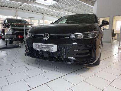 Neu VW Passat R-line 193 PS (141 kW) 2025 Grenadillschwarzmetallic Kombi