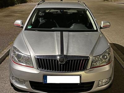 Gebraucht Skoda Octavia Ambiente 122 PS (89 kW) 2011 Silber Kombi