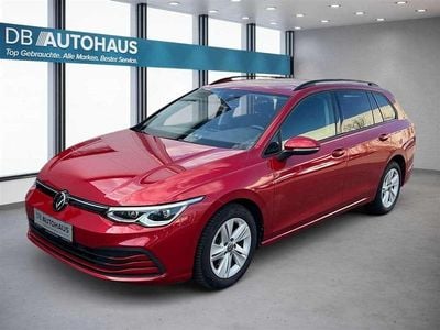 Gebraucht VW Golf VIII Life 150 PS (110 kW) 2023 Rot Kombi