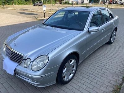 Mercedes E500