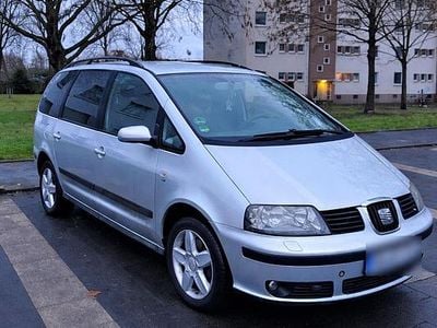 Gebraucht Seat Alhambra Vigo 150 PS (110 kW) 2006 Silber Van / Kleinbus