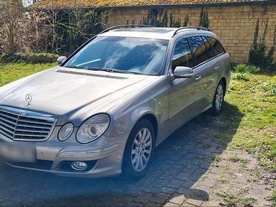 Usata Mercedes E220 170 CV (125 kW) 2008 Argento Station wagon