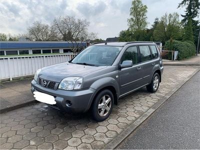 Usata Nissan X-Trail 136 CV (100 kW) 2006 Grigio SUV
