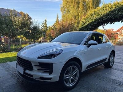Porsche Macan S