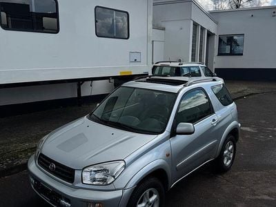 Gebraucht Toyota RAV4 150 PS (110 kW) 2003 Silber SUV