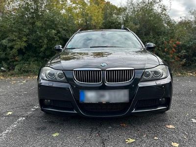 Gebraucht BMW 325 197 PS (144 kW) 2007 Schwarz Kombi