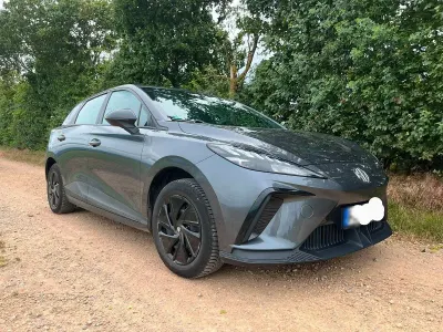 Gebraucht MG MG4 EV 125 kW (170 PS) 2023 Grau Kleinwagen
