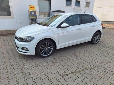 Gebraucht VW Polo Highline 95 PS (69 kW) 2018 Weiß Kleinwagen