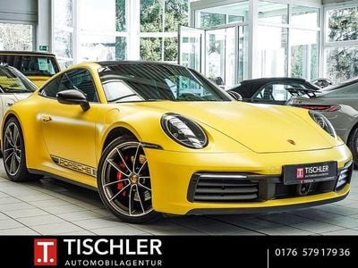 Second-hand Porsche 911 Carrera 4S Sport 450 CP (330 kW) 2024 Galben