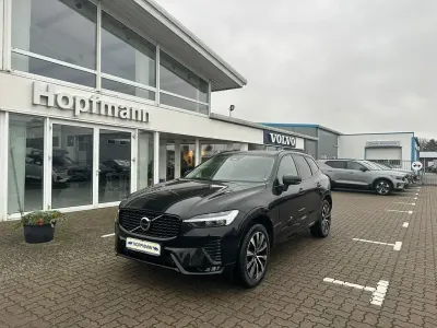 Gebraucht Volvo XC60 Plus 197 PS (144 kW) 2022 Onyx black / metallic SUV