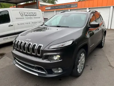 Occasion Jeep Cherokee Limited 200 ch (147 kW) 2017 Noir SUV