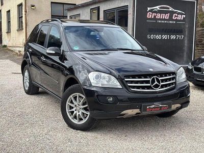 Gebraucht Mercedes ML320 224 PS (164 kW) 2007 Schwarz SUV
