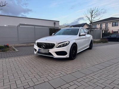 Gebraucht Mercedes C200 Avantgarde 136 PS (100 kW) 2016 Weiß Kombi