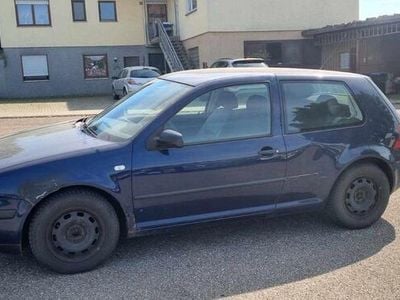 VW Golf IV