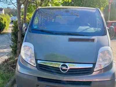 Gebraucht Opel Vivaro 114 PS (83 kW) 2013 Grau Van / Kleinbus