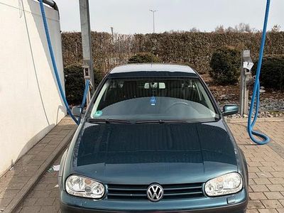 Gebraucht VW Golf IV 75 PS (55 kW) 2002 Grün Kleinwagen